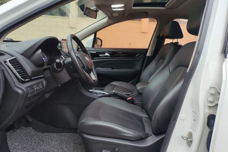 Used Dongfeng Aeolus AX5 2017 1.4T Automatic Fun Edition Left Front Seat