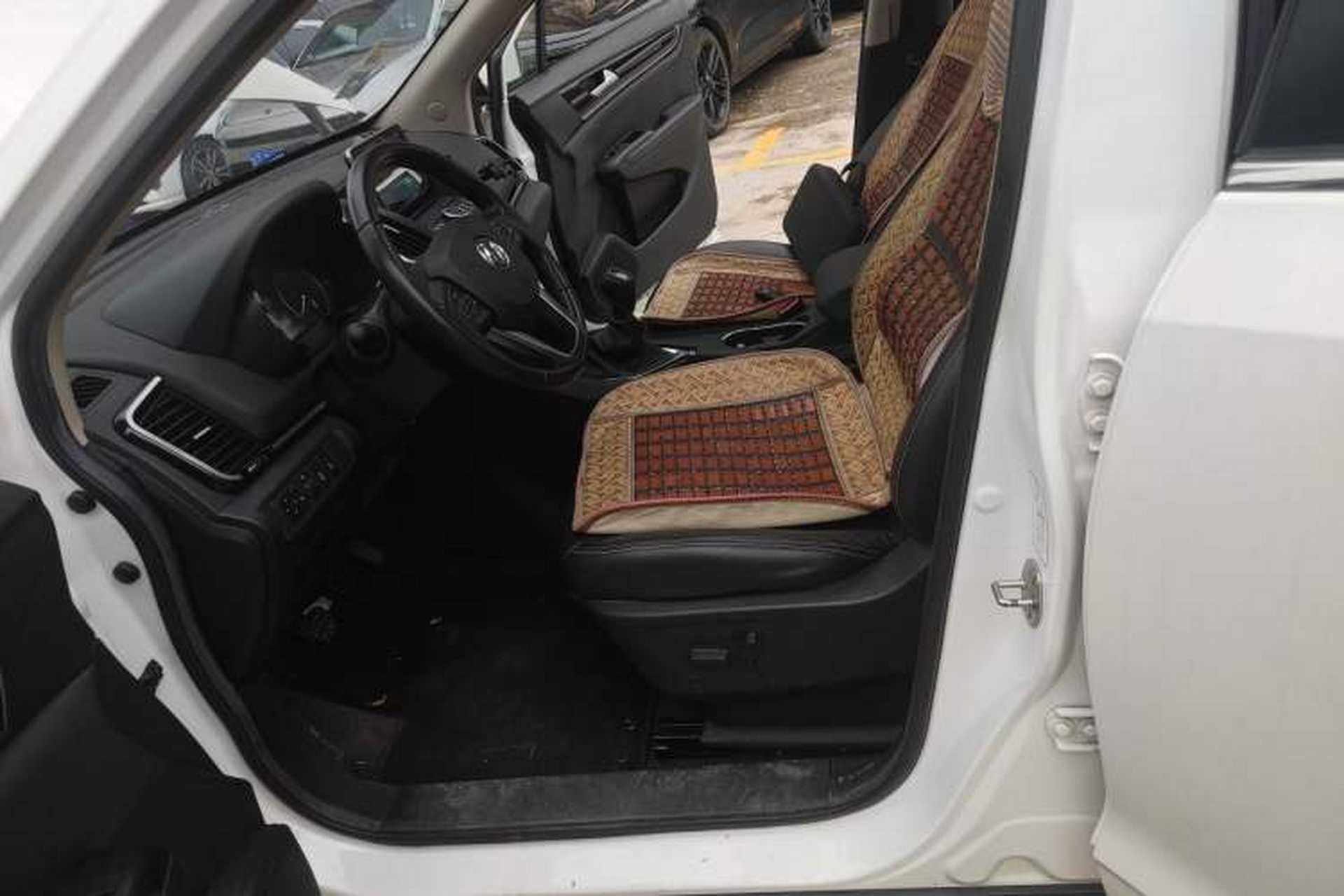Used Dongfeng Aeolus AX5 2017 1.4T Manual Fun Edition Left Front Seat