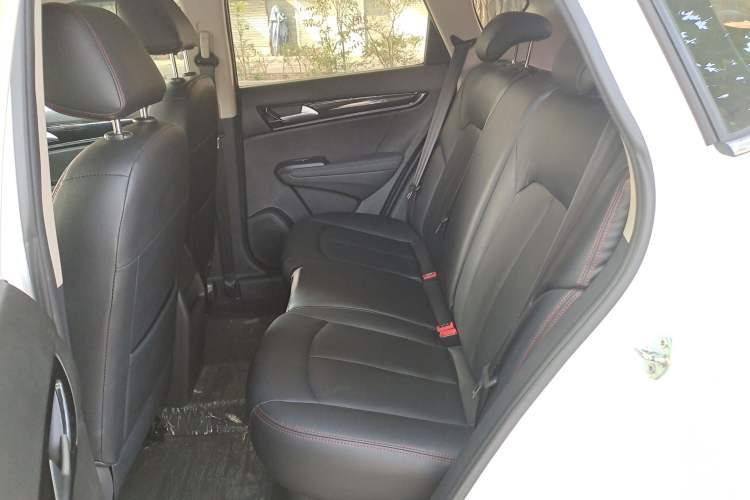 Used Dongfeng Aeolus AX5 2017 1.4T Automatic Qushang Model Left Rear Seat