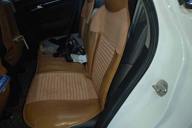 Used Dongfeng Aeolus AX5 2017 1.4T Automatic Quyue Model Left Rear Seat