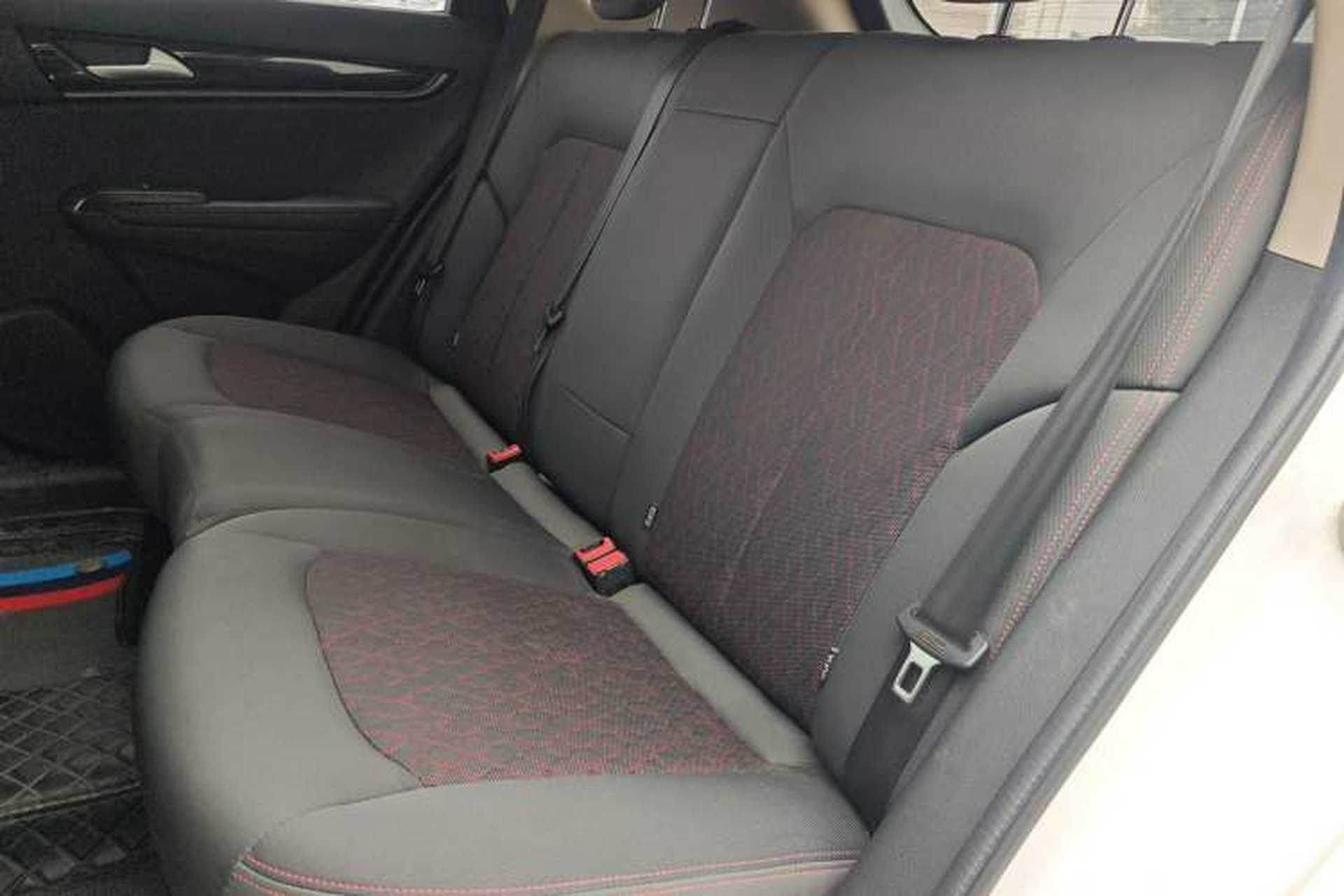 Used Dongfeng Aeolus AX5 2017 1.4T Automatic Qushang Model Left Rear Seat