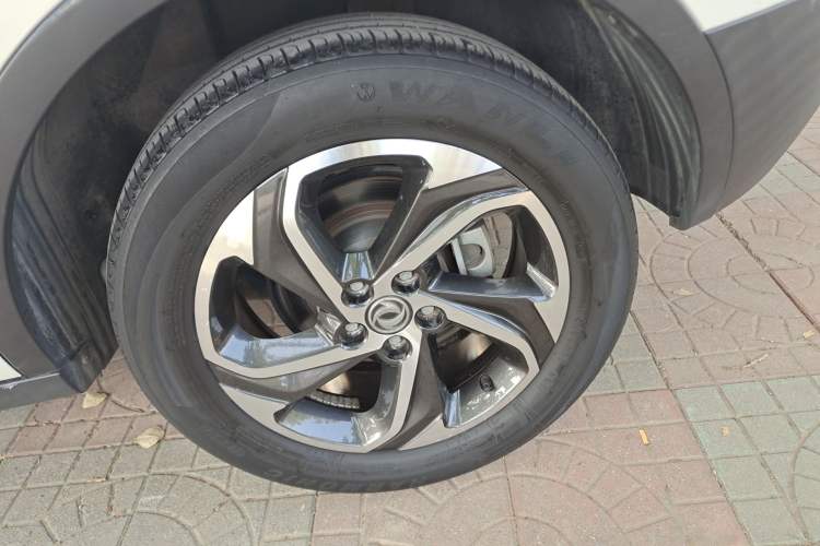 Used Dongfeng Aeolus AX5 2017 1.4T Automatic Qushang Model Left Rear Wheel Hub