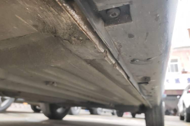 Used Dongfeng Aeolus AX5 2017 1.4T Automatic Quyue Model Left Side Sill