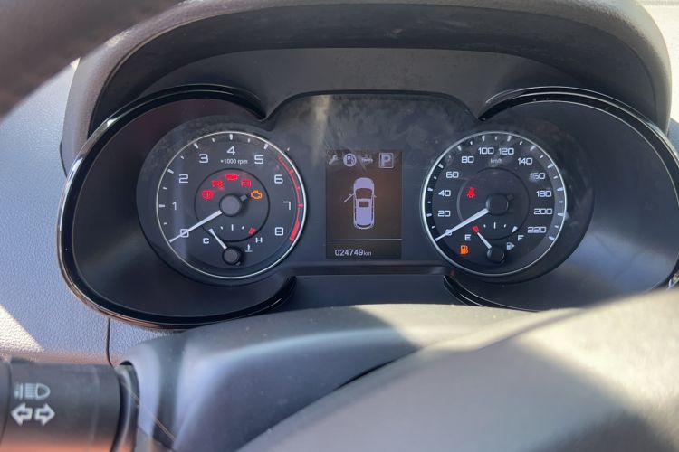 Used Dongfeng Aeolus AX5 2017 1.4T Automatic Qushang Model Odometer Close Up