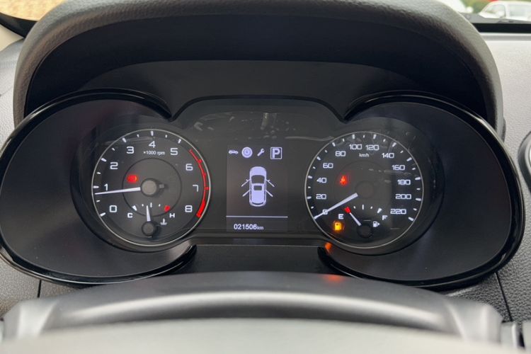 Used Dongfeng Aeolus AX5 2017 1.4T Automatic Qushang Model Odometer Close Up