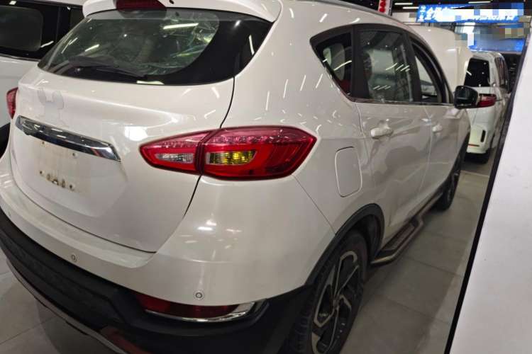 Used Dongfeng Aeolus AX5 2017 1.4T Automatic Qushang Model Rear Right 45 Deg