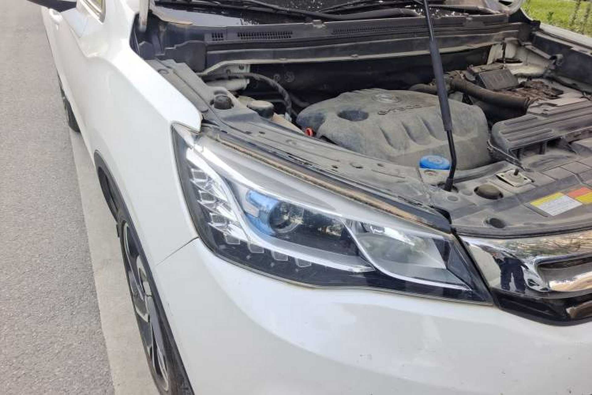 Used Dongfeng Aeolus AX5 2017 1.4T Automatic Fun Edition Right Front Headlight