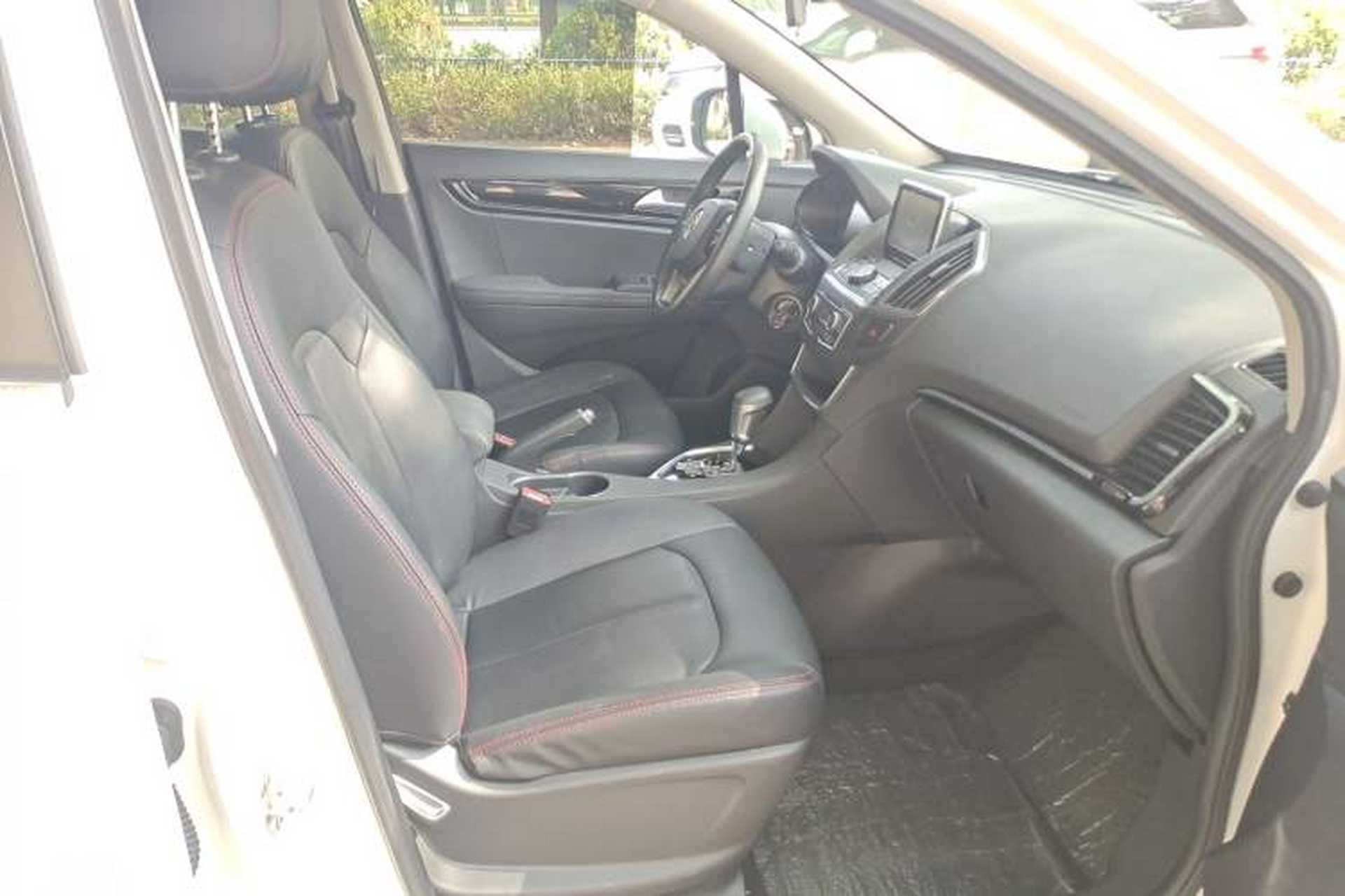 Used Dongfeng Aeolus AX5 2017 1.4T Automatic Qushang Model Right Front Seat