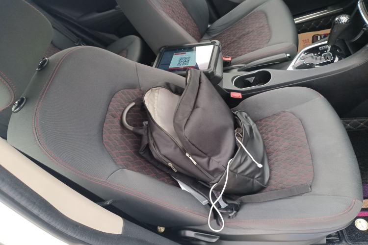 Used Dongfeng Aeolus AX5 2017 1.4T Automatic Qushang Model Right Front Seat