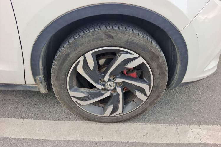 Used Dongfeng Aeolus AX5 2017 1.4T Automatic Fun Edition Right Front Wheel Hub