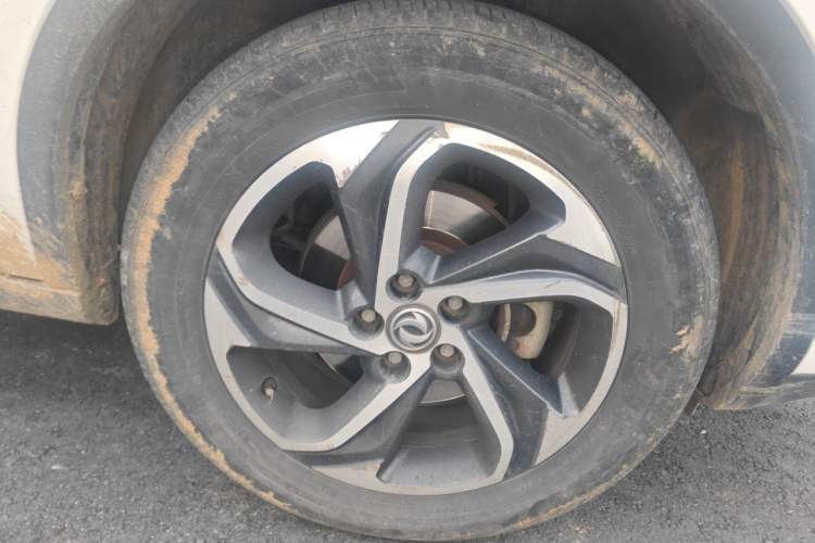 Used Dongfeng Aeolus AX5 2017 1.4T Manual Quyue Model Right Front Wheel Hub