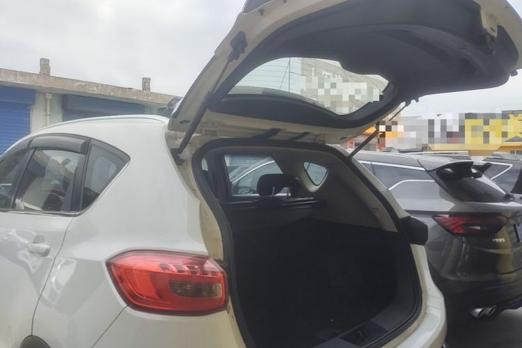 Used Dongfeng Aeolus AX5 2017 1.4T Automatic Fun Edition Trunk