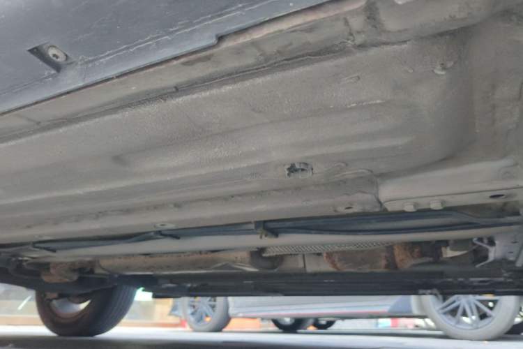 Used Dongfeng Aeolus AX5 2017 1.4T Automatic Qushang Model Chassis Front Right