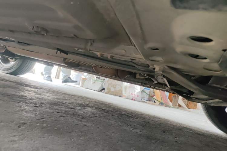 Used Dongfeng Aeolus AX5 2017 1.4T Automatic Qushang Model Chassis Front Right