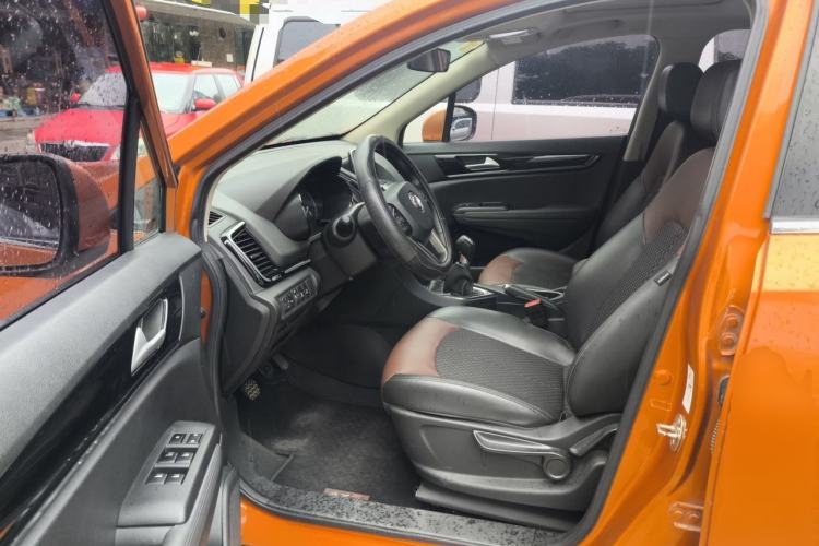 Used Dongfeng Aeolus AX5 2017 1.4T Manual Quyue Model Driver Seat