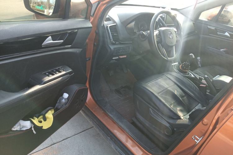 Used Dongfeng Aeolus AX5 2017 1.4T Manual Qushang Model Driver Seat