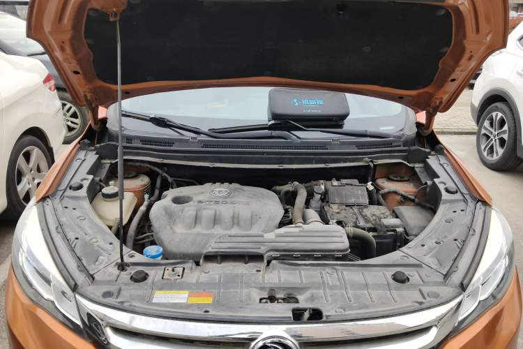 Used Dongfeng Aeolus AX5 2017 1.4T Manual Quyue Model Engine Bay