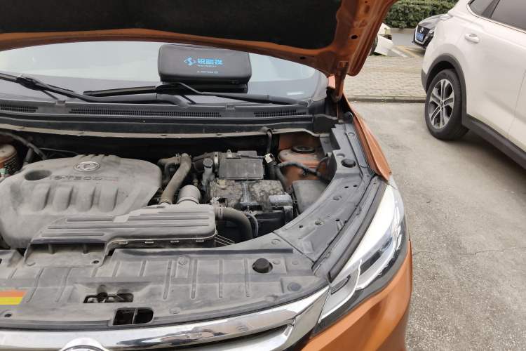 Used Dongfeng Aeolus AX5 2017 1.4T Manual Quyue Model Engine Bay Left