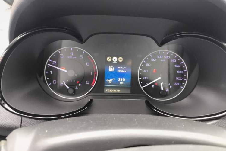 Used Dongfeng Aeolus AX5 2017 1.4T Manual Quyue Model Instrument Cluster