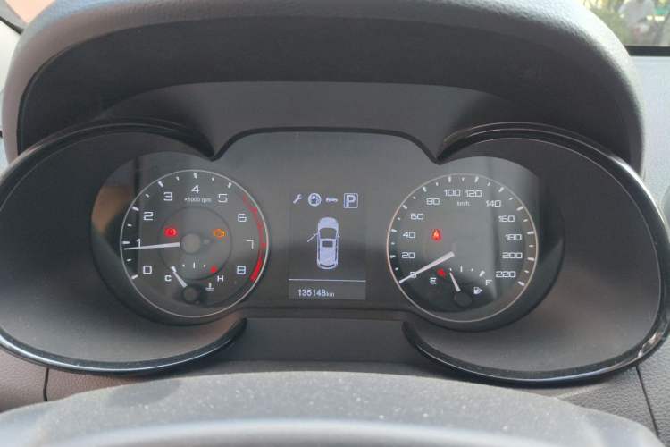 Used Dongfeng Aeolus AX5 2017 1.4T Automatic Qushang Model Instrument Cluster