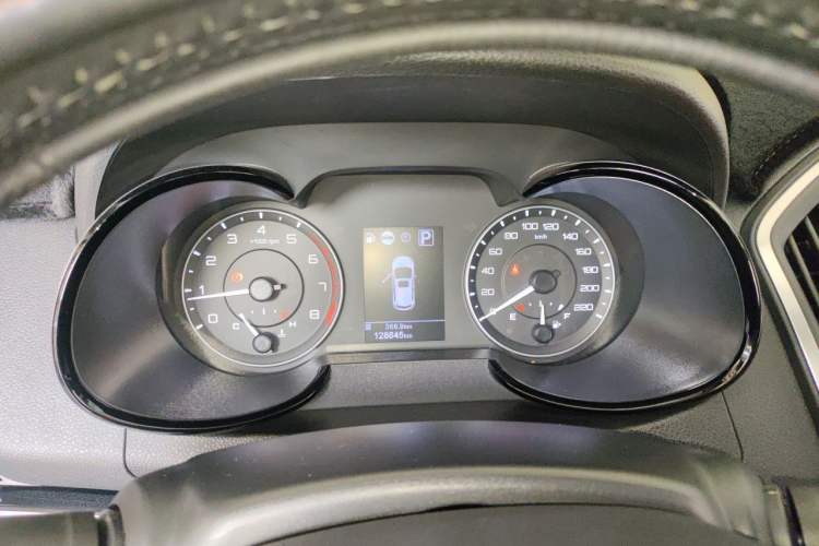 Used Dongfeng Aeolus AX5 2017 1.4T Automatic Qushang Model Instrument Cluster