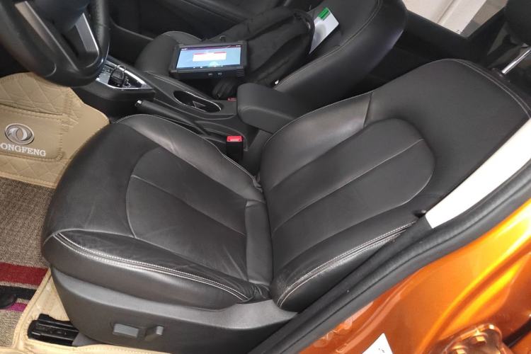 Used Dongfeng Aeolus AX5 2017 1.4T Automatic Fun Edition Left Front Seat