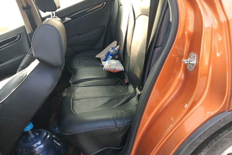 Used Dongfeng Aeolus AX5 2017 1.4T Manual Qushang Model Left Rear Seat
