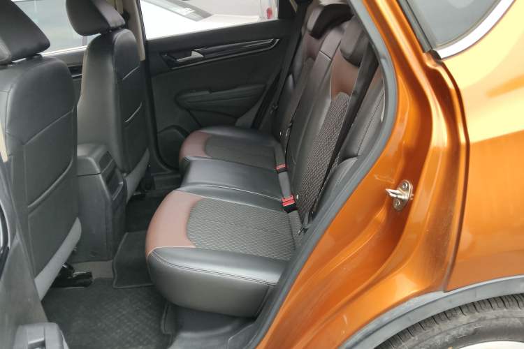 Used Dongfeng Aeolus AX5 2017 1.4T Manual Quyue Model Left Rear Seat