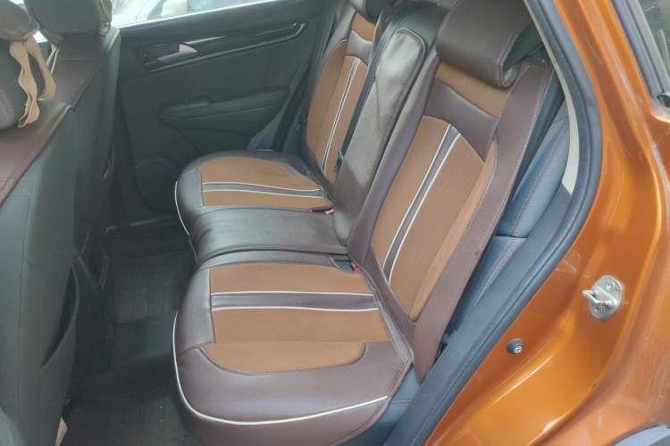 Used Dongfeng Aeolus AX5 2017 1.4T Automatic Qushang Model Left Rear Seat