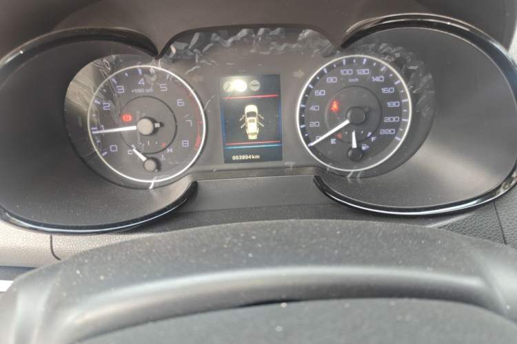 Used Dongfeng Aeolus AX5 2017 1.4T Manual Quyue Model Odometer Close Up