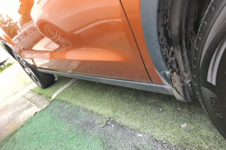 Used Dongfeng Aeolus AX5 2017 1.4T Automatic Quyue Model Right Side Sill