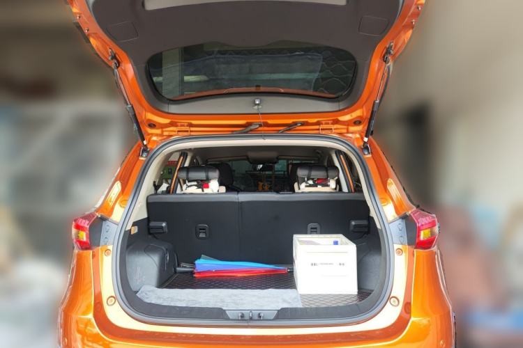 Used Dongfeng Aeolus AX5 2017 1.4T Automatic Qushang Model Trunk