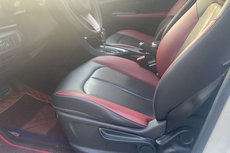 Used Dongfeng Aeolus AX5 2019 230T Automatic Zhiyue Edition China VI Standard Interior 1
