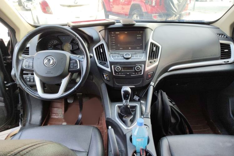 Used Dongfeng Aeolus AX7 2015 2.0L Manual Zhiyi Trim Interior 2