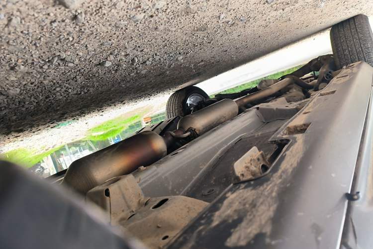 Used Dongfeng Aeolus AX7 2022 Mach Edition 1.5T DCT DF41 Chassis Front Right