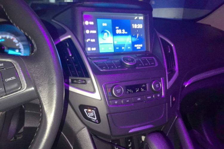 Used Dongfeng Aeolus AX7 2015 2.3L Automatic ZhiZun Version Audio And AC Panel