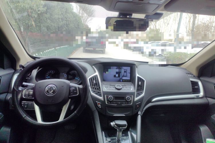Used Dongfeng Aeolus AX7 2015 2.3L Automatic ZhiZun Version Center Console