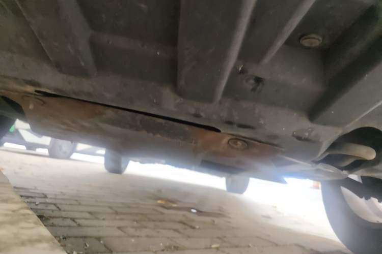 Used Dongfeng Aeolus AX7 2015 2.3L Automatic ZhiZun Version Chassis Front