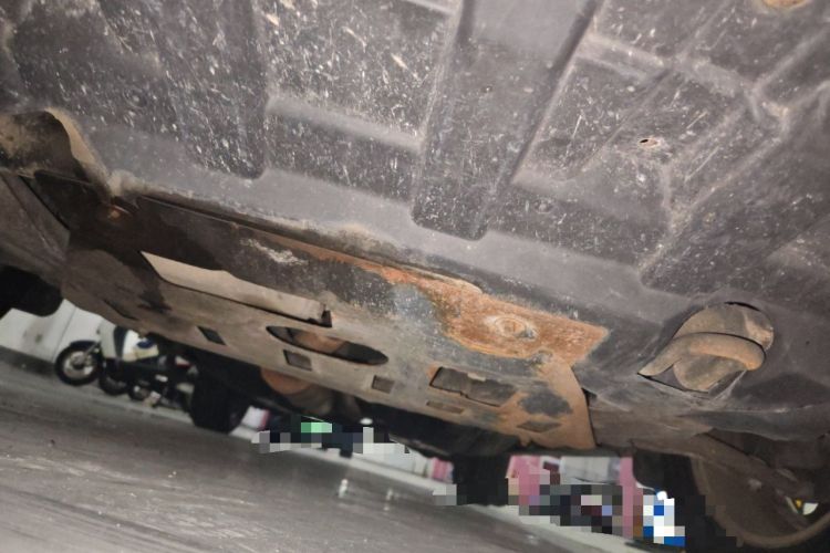 Used Dongfeng Aeolus AX7 2015 2.0L Automatic Zhiyi Trim Chassis Front