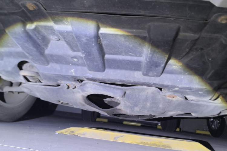 Used Dongfeng Aeolus AX7 2015 2.3L Automatic ZhiZun Version Chassis Front