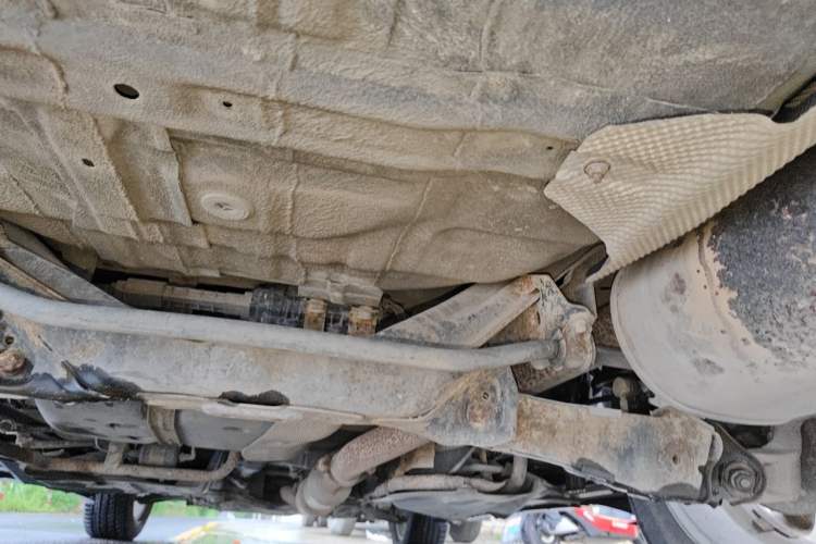 Used Dongfeng Aeolus AX7 2015 2.3L Automatic ZhiZun Version Chassis Rear