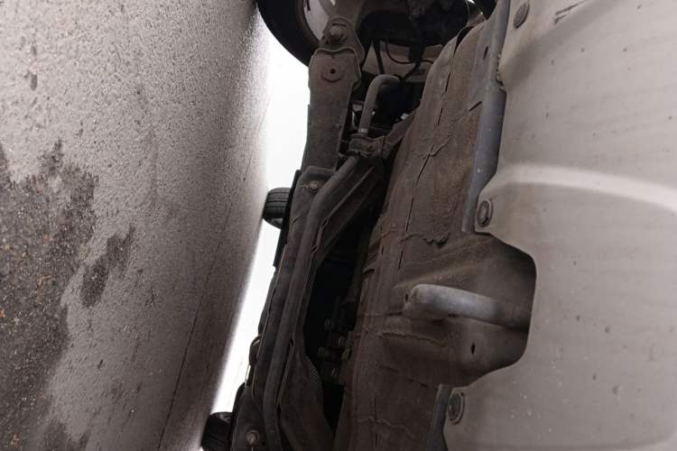 Used Dongfeng Aeolus AX7 2015 2.0L Automatic Zhiyi Trim Chassis Rear