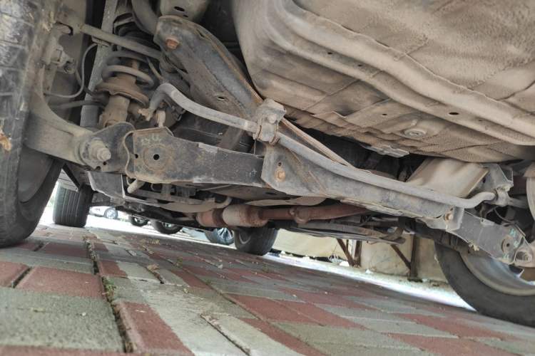 Used Dongfeng Aeolus AX7 2015 2.0L Manual Zhiyi Trim Chassis Rear Left