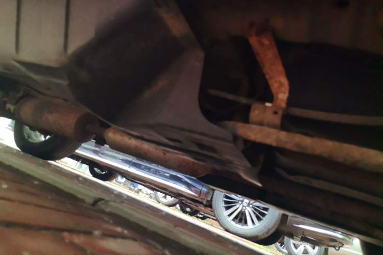 Used Dongfeng Aeolus AX7 2015 2.0L Manual Zhiyi Trim Chassis Rear Left