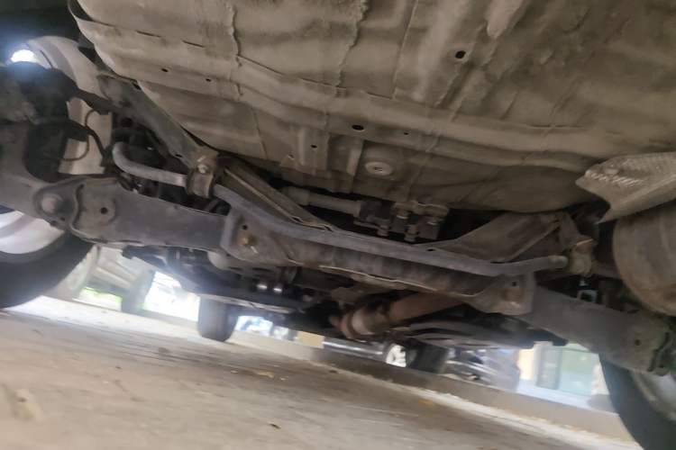 Used Dongfeng Aeolus AX7 2015 2.3L Automatic ZhiZun Version Chassis Rear