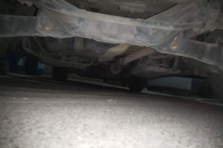 Used Dongfeng Aeolus AX7 2015 2.0L Manual Zhiyi Trim Chassis Rear