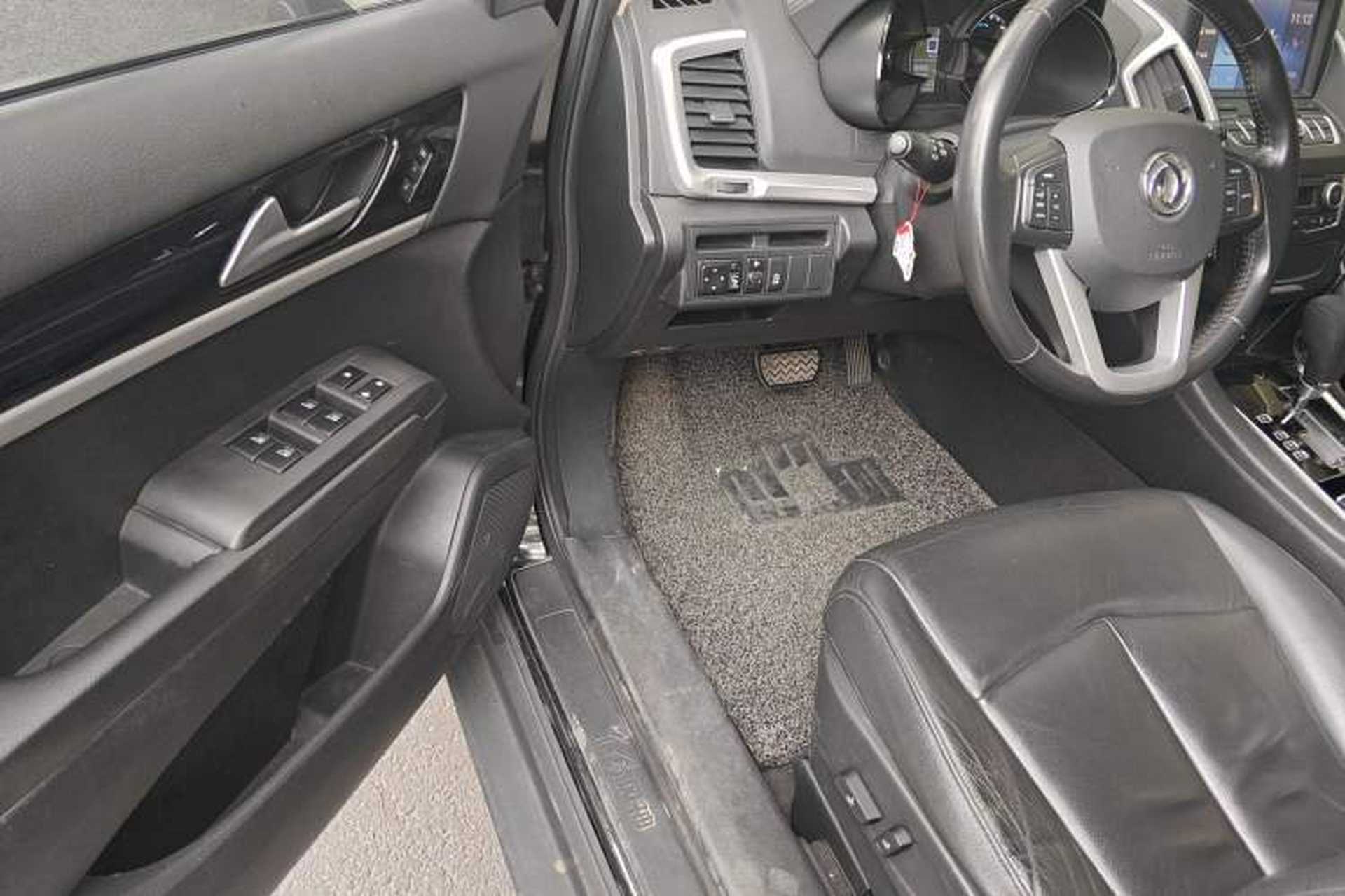 Used Dongfeng Aeolus AX7 2015 2.3L Automatic ZhiZun Version Driver Seat