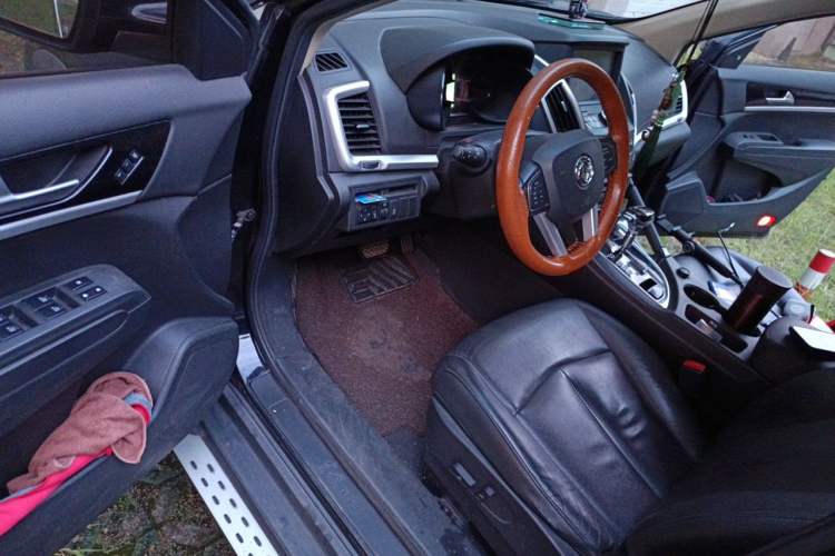 Used Dongfeng Aeolus AX7 2015 2.3L Automatic ZhiZun Version Driver Seat
