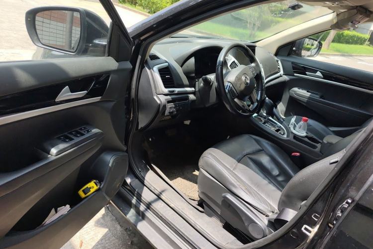 Used Dongfeng Aeolus AX7 2015 2.0L Automatic Zhiyi Trim Driver Seat
