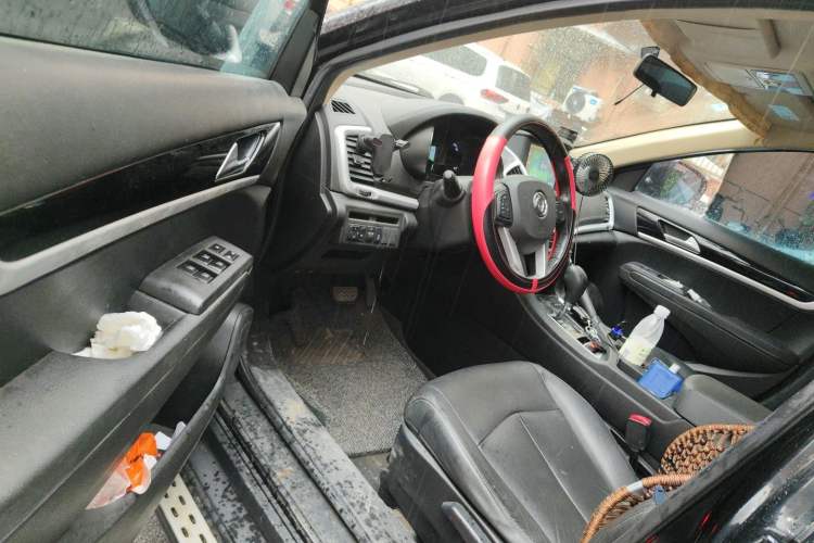 Used Dongfeng Aeolus AX7 2015 2.0L Automatic Zhiyi Trim Driver Seat